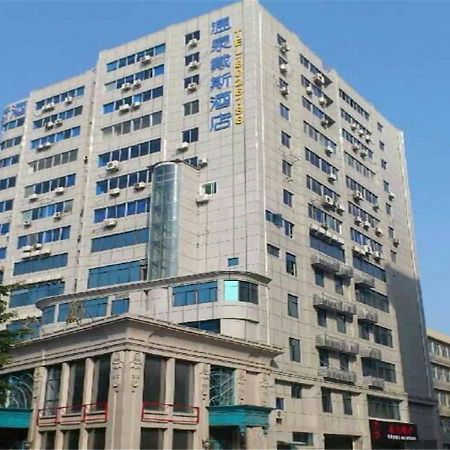 Days Inn Hotspring Xiamen Exterior photo