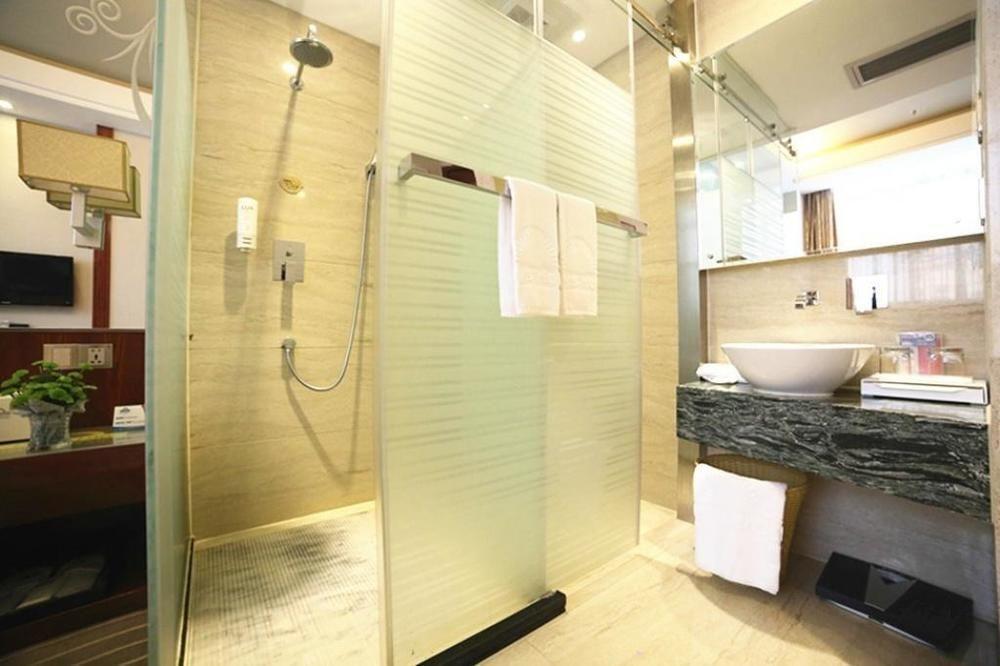 Days Inn Hotspring Xiamen Exterior photo
